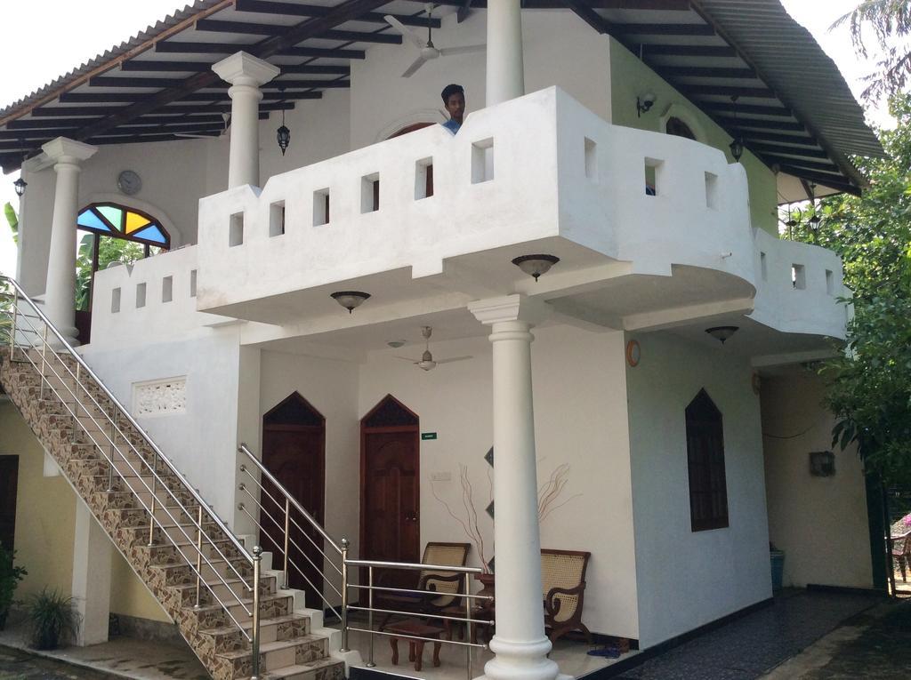 Tiny Royal Palace Unawatuna Dış mekan fotoğraf