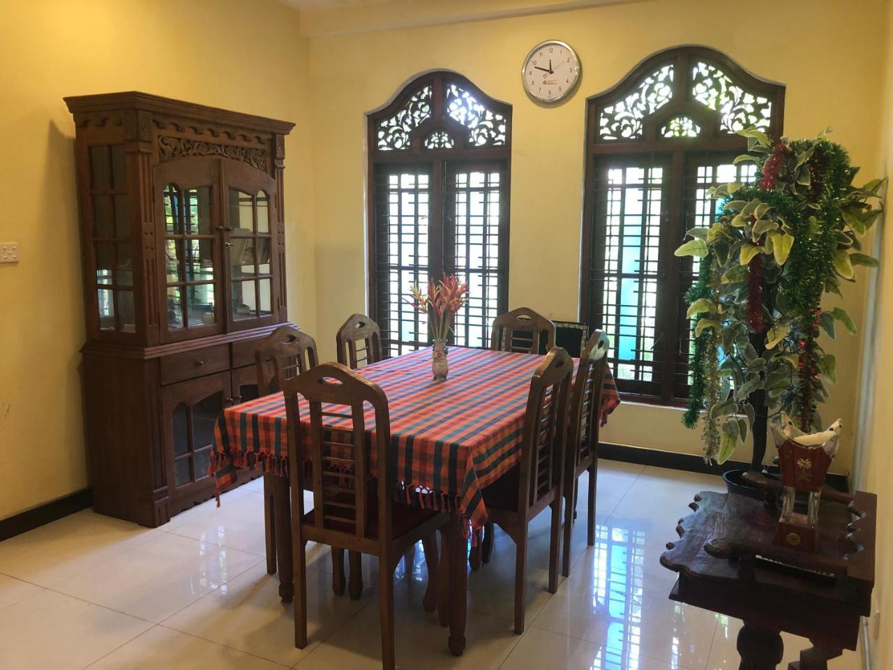 Tiny Royal Palace Unawatuna Dış mekan fotoğraf