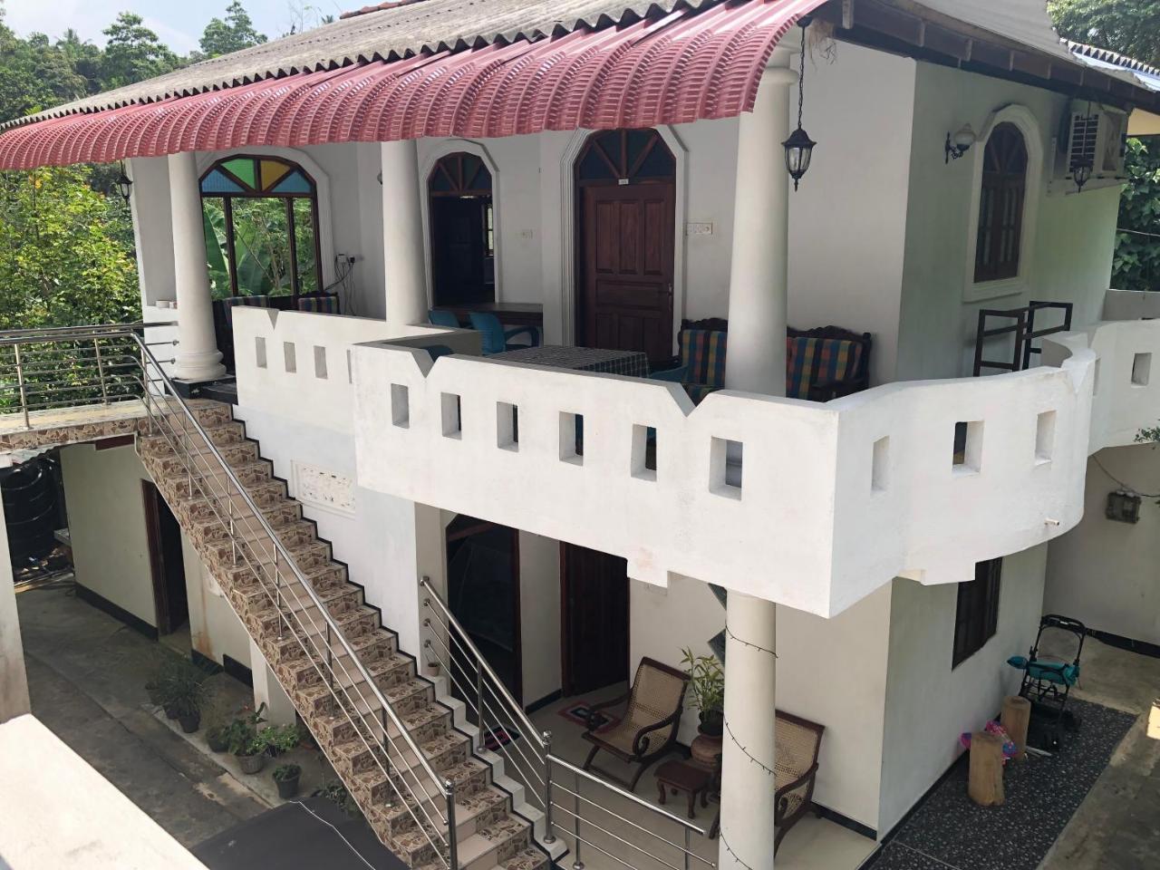 Tiny Royal Palace Unawatuna Dış mekan fotoğraf